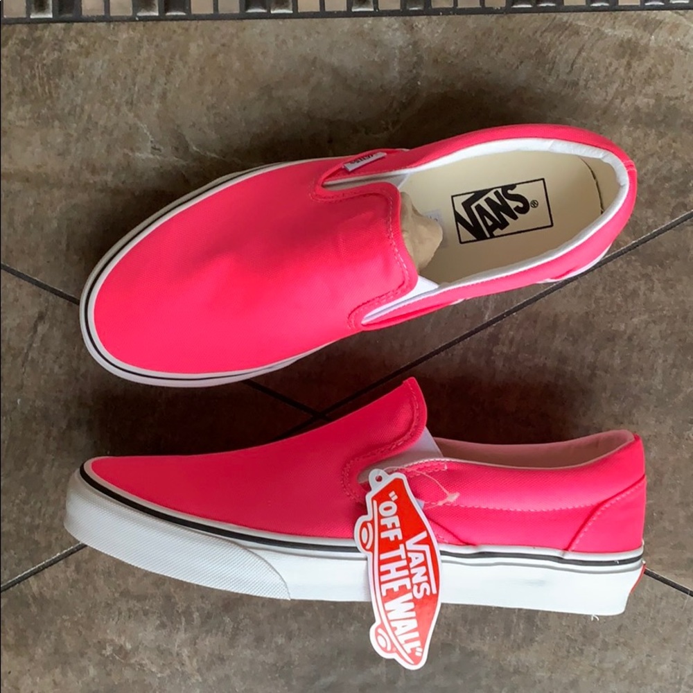 VANS CLASSIC SLIP ON NEON Knockout Pink/Tr Wht WMN - Picture 14 of 16